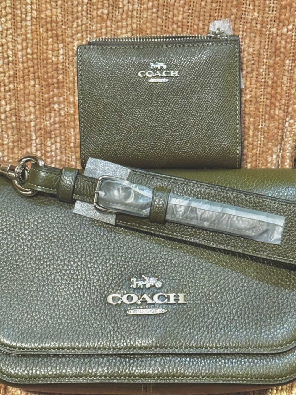 Coach Olive/Army Green Jes Messinger Bag & Snap Wallet
